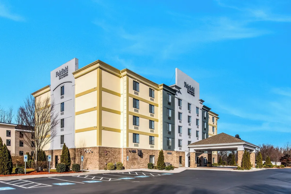 Image of Fairfield by Marriott Inn & Suites Greensboro Coliseum Area