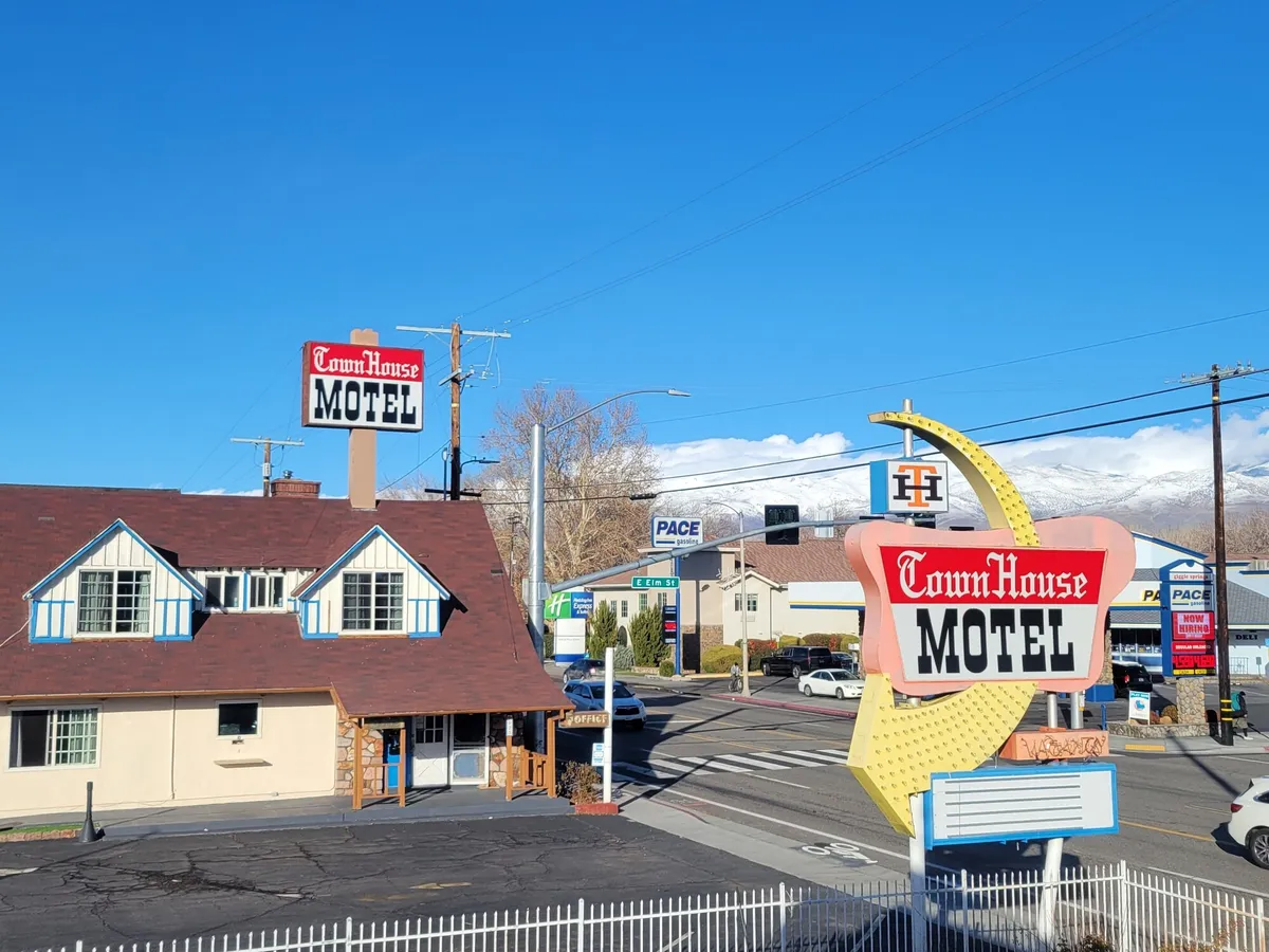 Image of Townhouse Motel