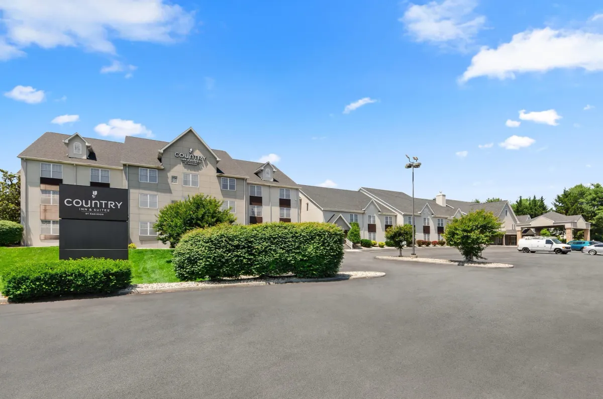 Image of Country Inn & Suites by Radisson, Roanoke, VA