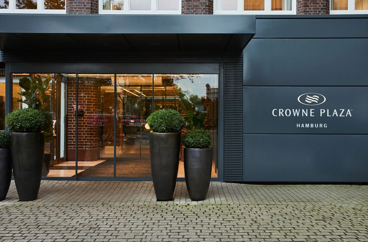 Image of Crowne Plaza Hamburg-City Alster by IHG