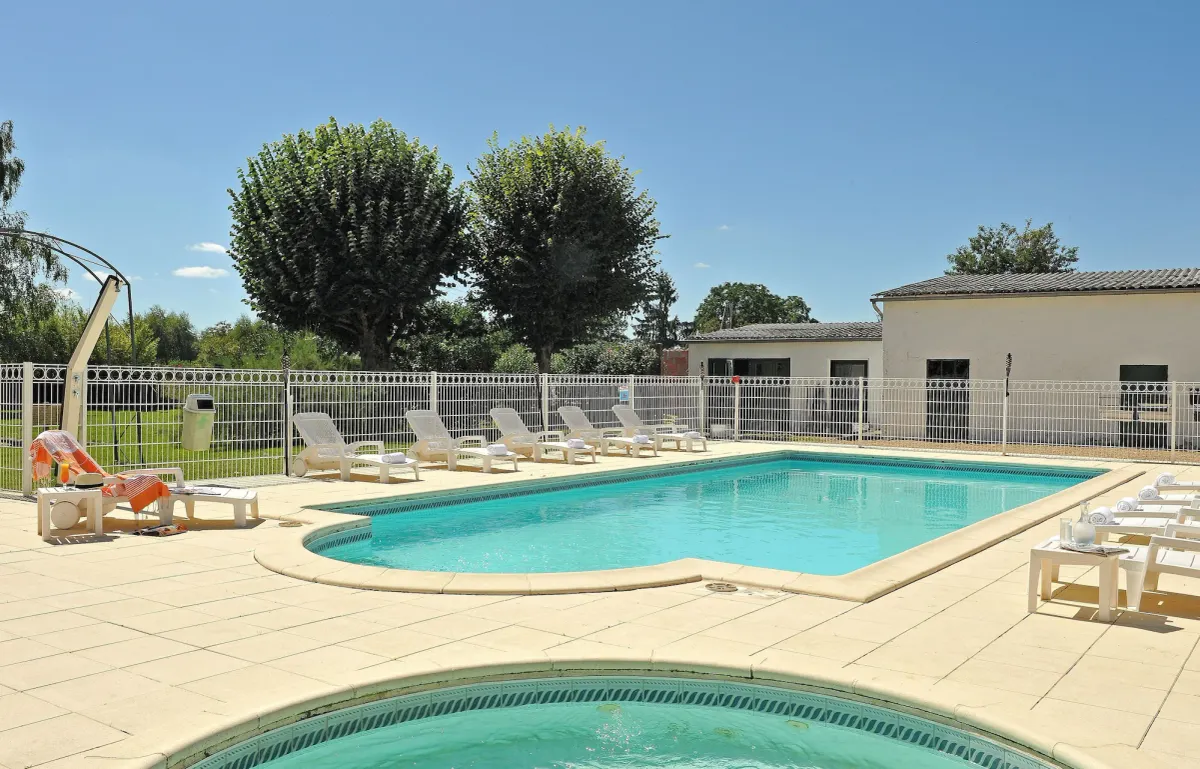 Image of LA PROMENADE