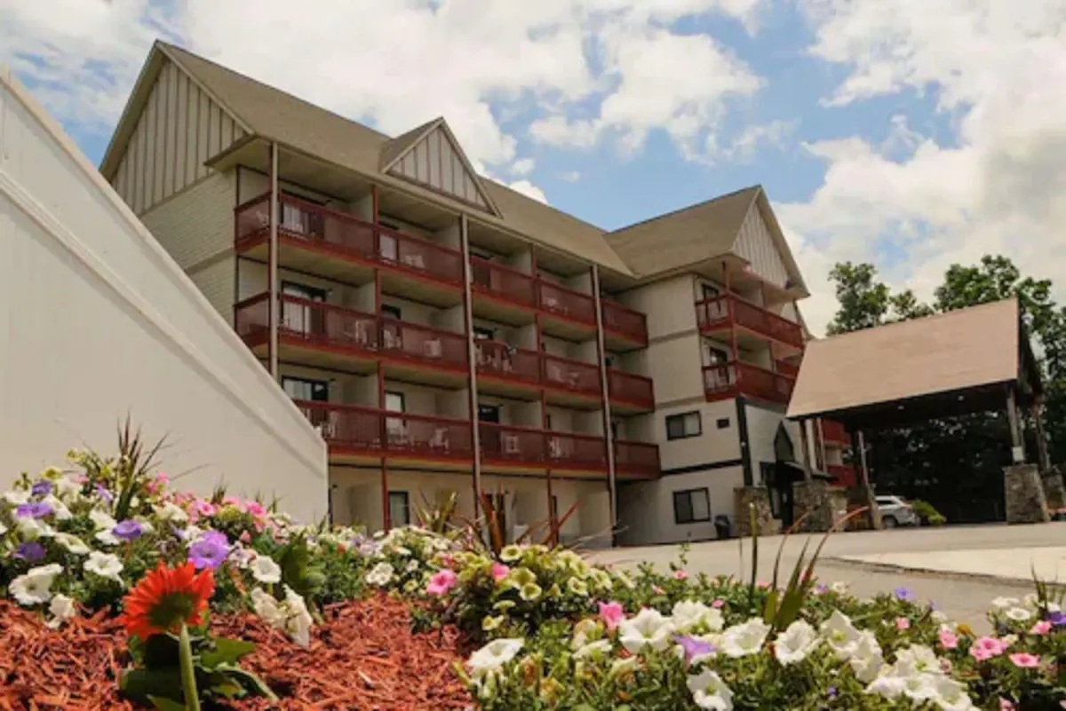Image of Days Inn by Wyndham Waynesville NC