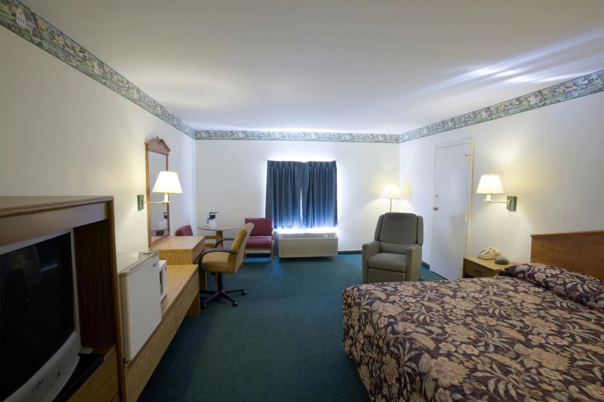 Image of America's Best Value Inn Litchfield