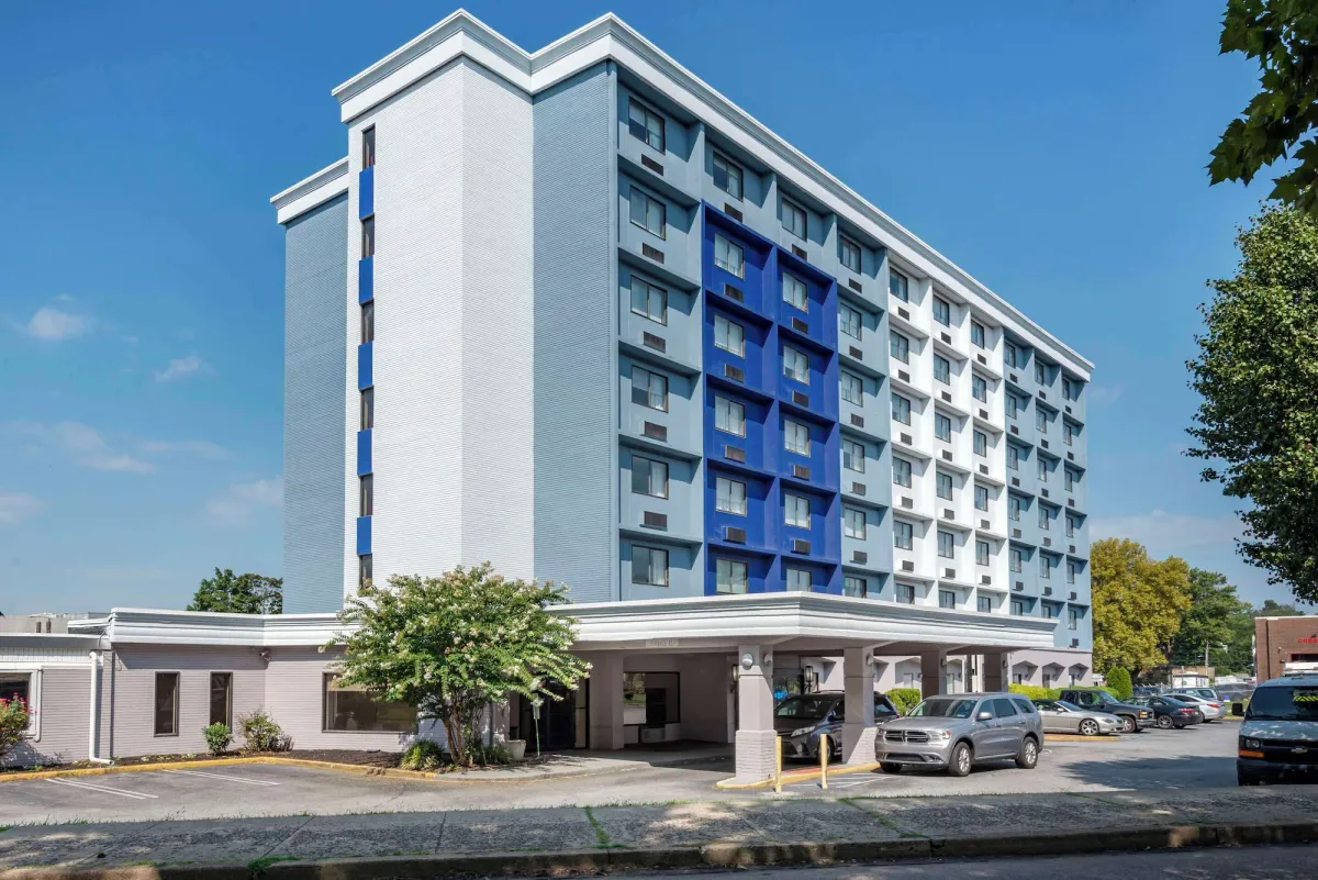 Image of Comfort Inn Philadelphia International Airport West