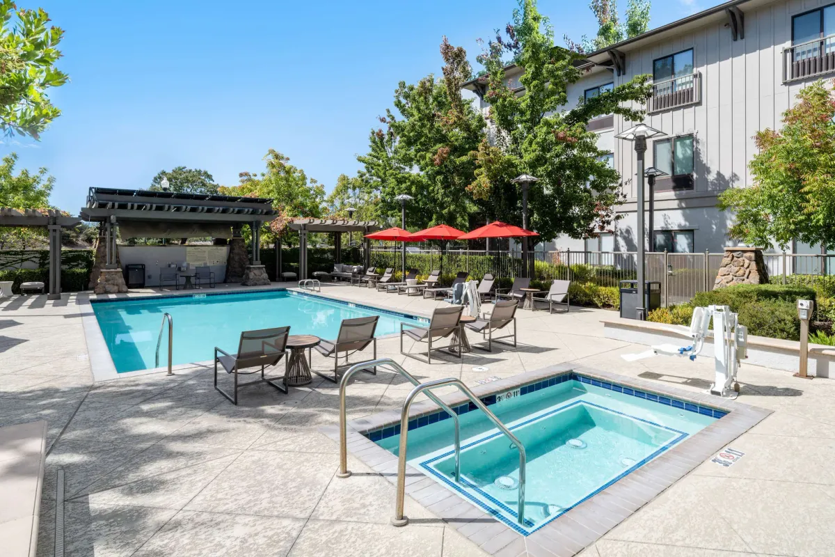 Image of Hampton Inn & Suites Windsor - Sonoma Wine Country