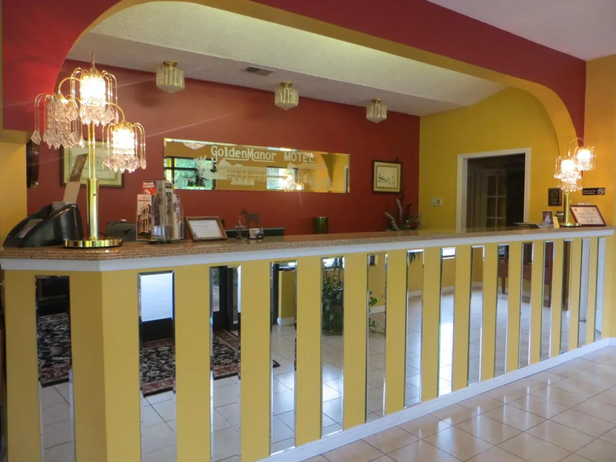 Image of Golden Manor Inn & Suites