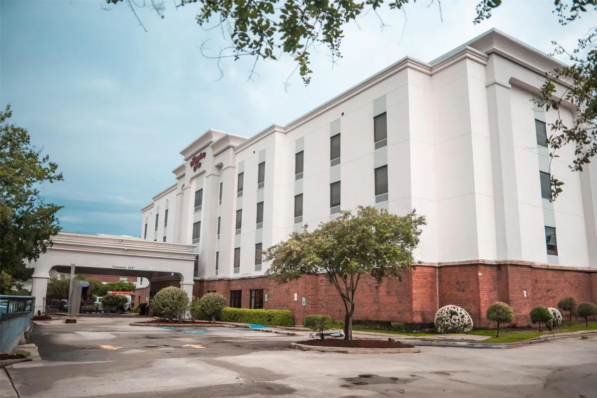 Image of Hampton Inn Gonzales