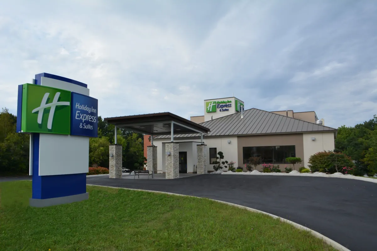 Image of Holiday Inn Express & Suites Waterville - North by IHG