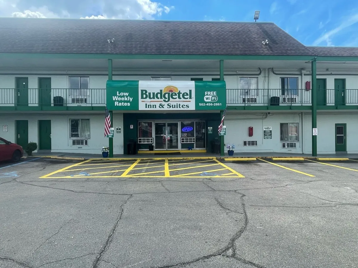 Image of Budgetel Inn and Suites - Louisville