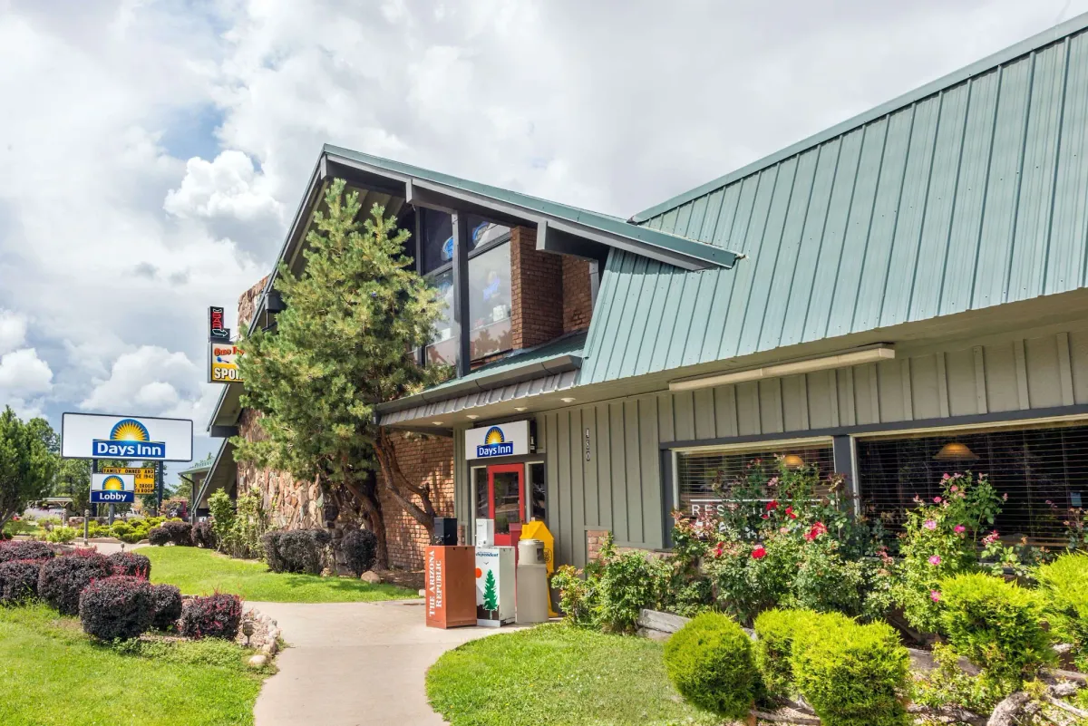 Image of Days Inn by Wyndham Show Low