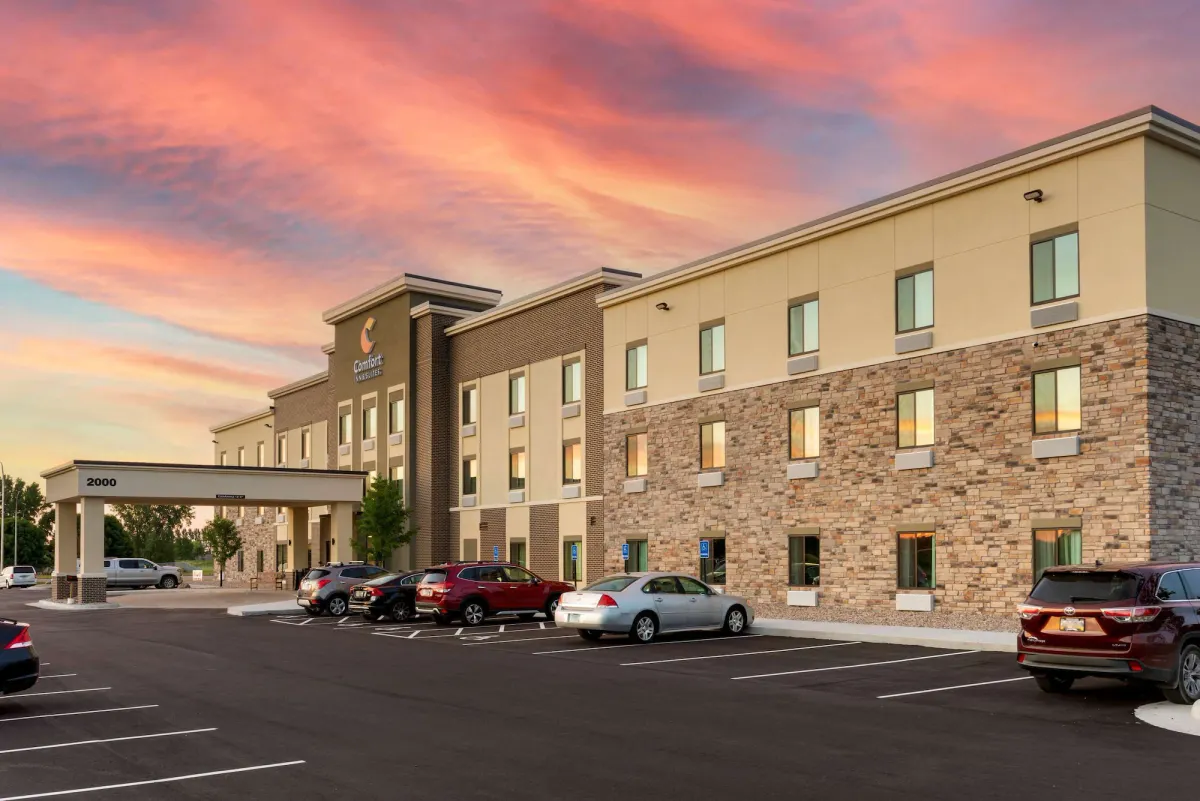 Image of Comfort Inn & Suites North Mankato