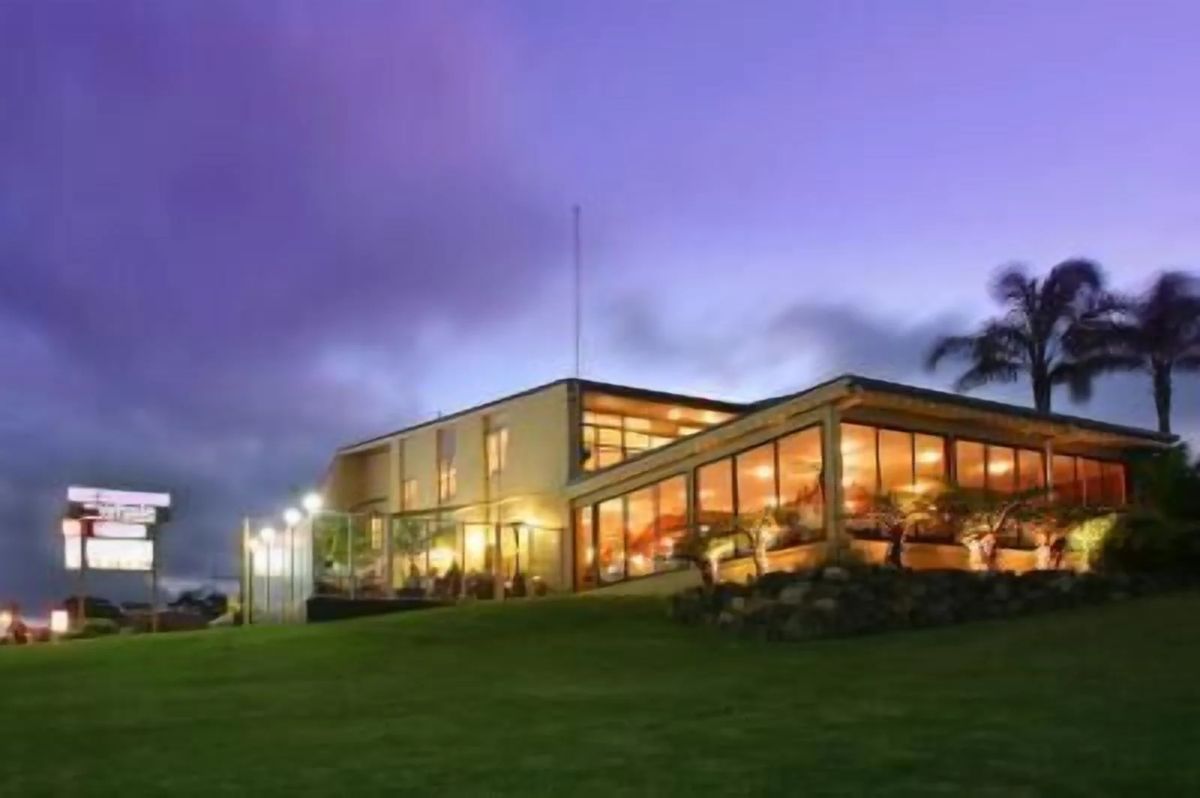 Image of Whale Motor Inn and Restaurant