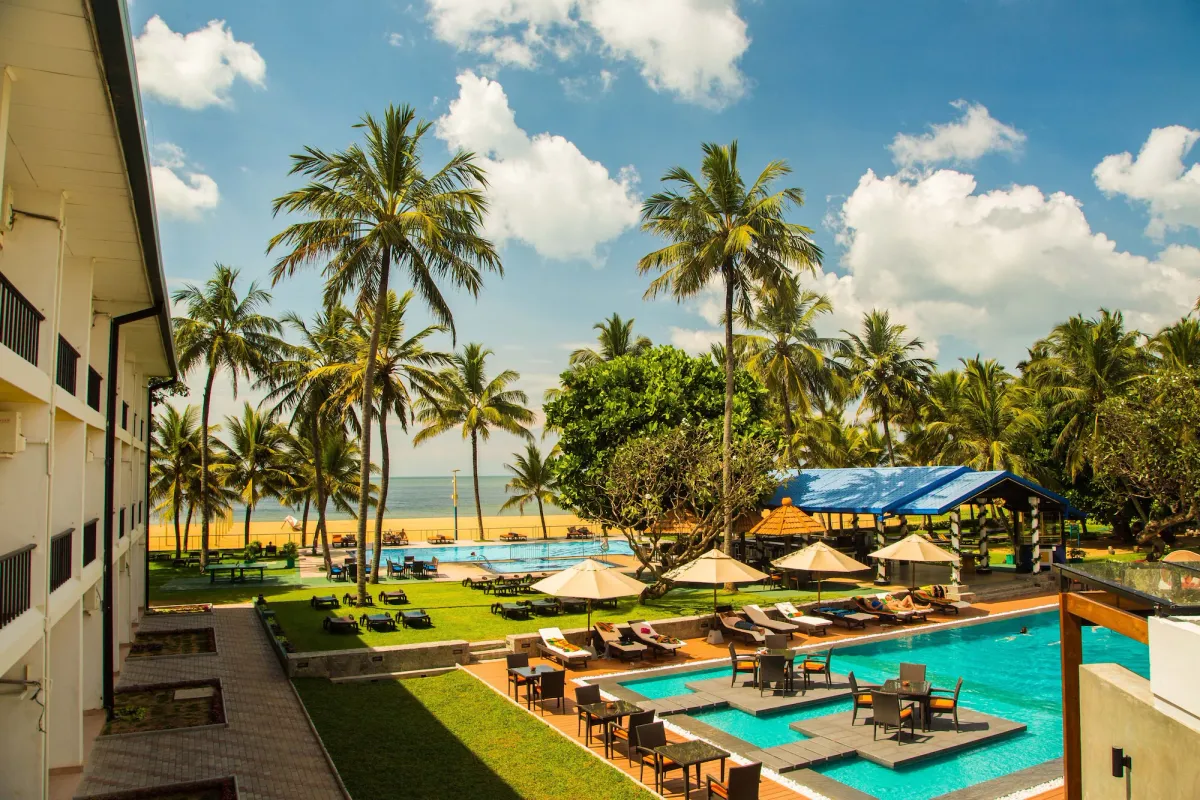 Image of Camelot Beach Hotel