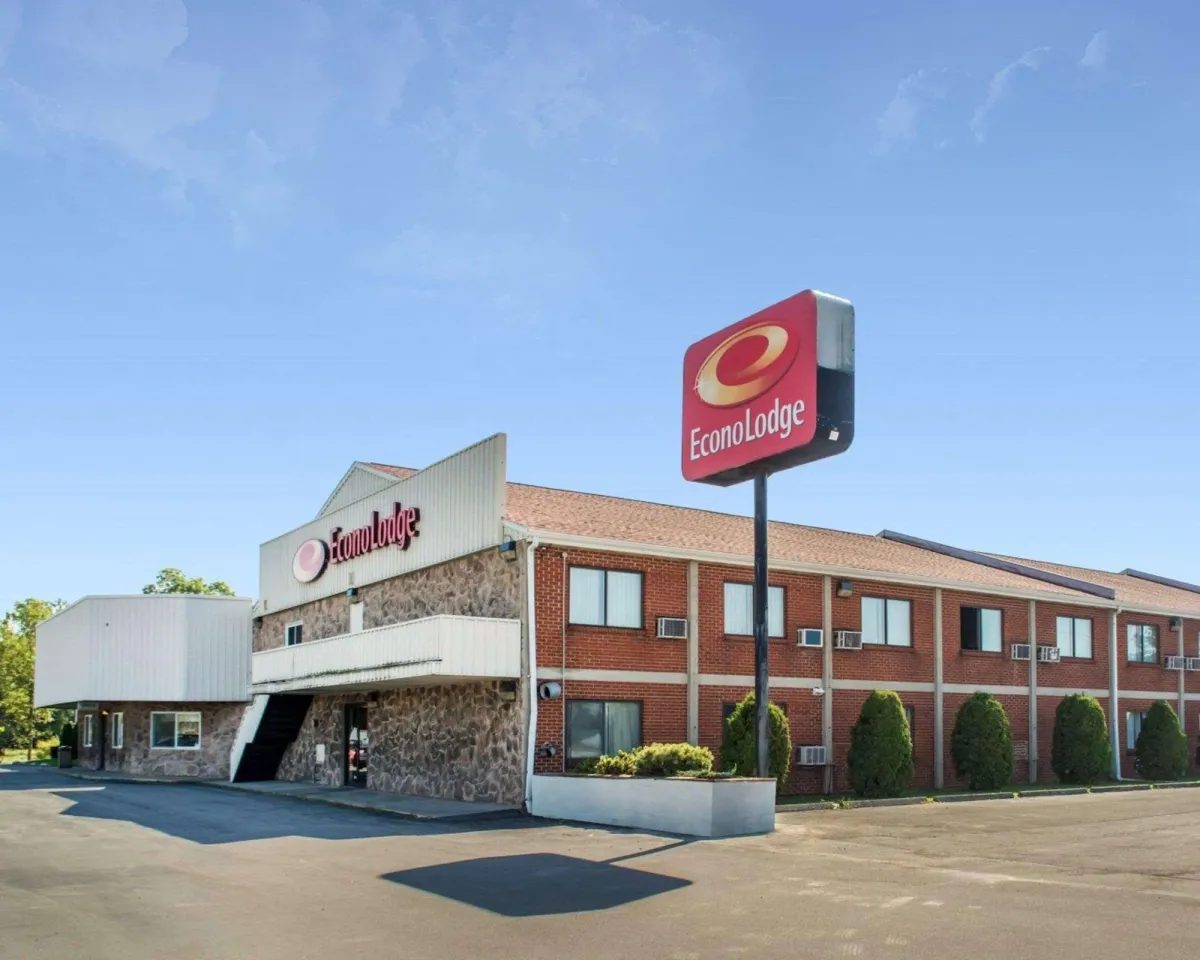 Image of Econo Lodge Darien Lakes