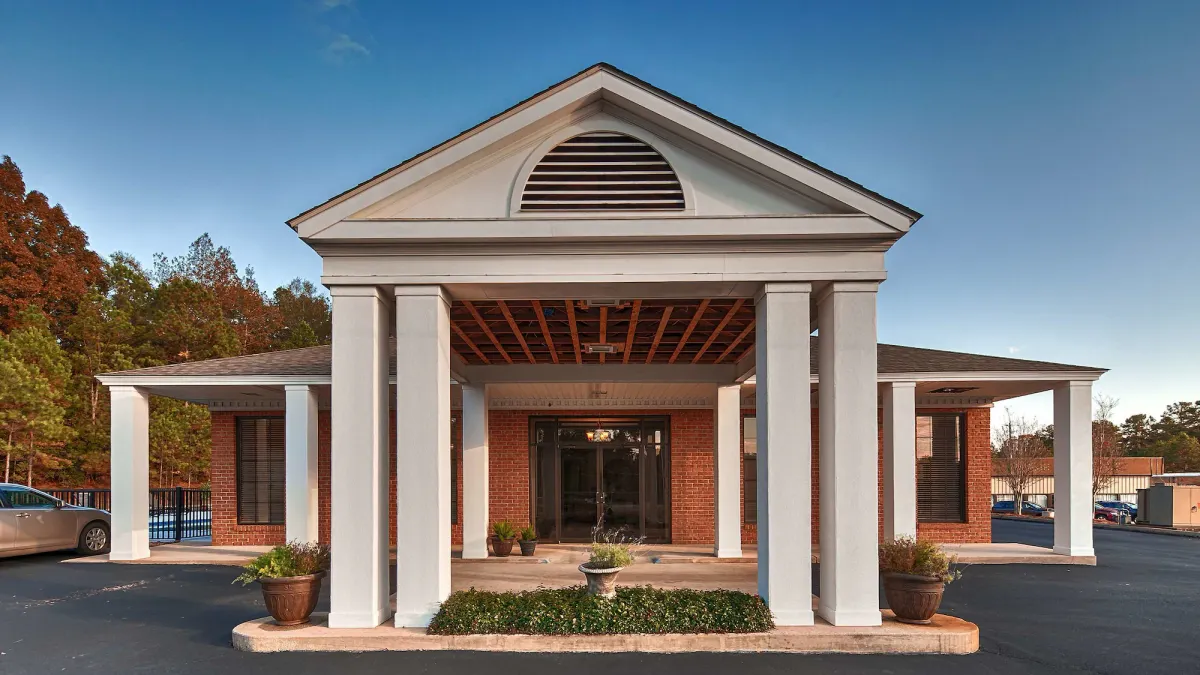 Image of Best Western Suites