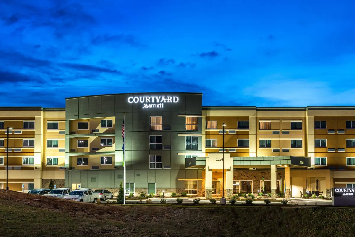 Image of Courtyard by Marriott Somerset