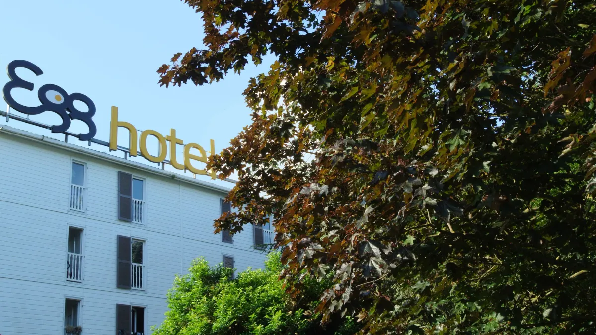Image of Egg Hotel Sevran