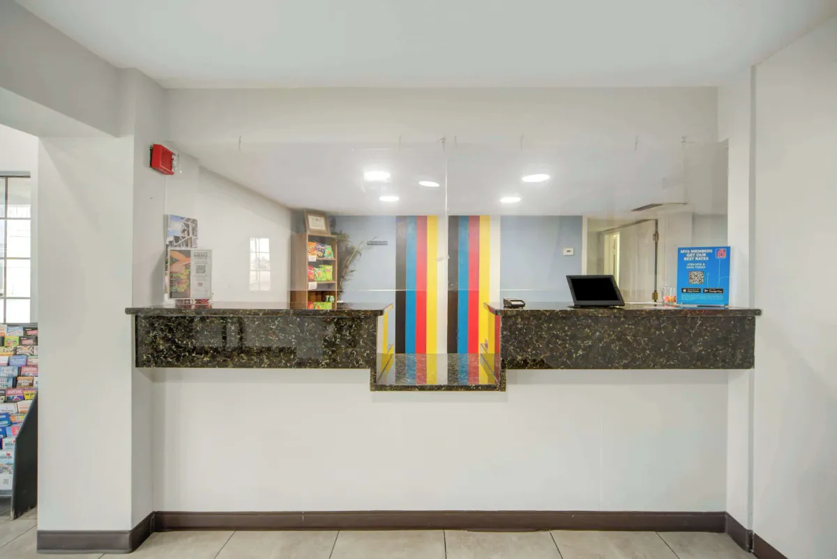 Image of Motel 6 San Antonio, TX I-35 North Corridor