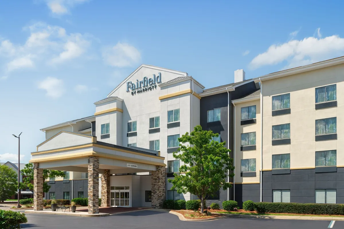 Image of Fairfield Inn and Suites by Marriott Birmingham / Bessemer