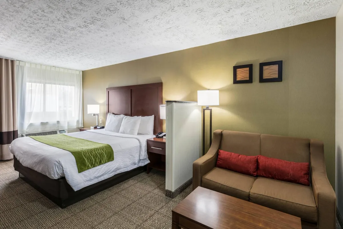 Image of Comfort Inn Medford-Long Island