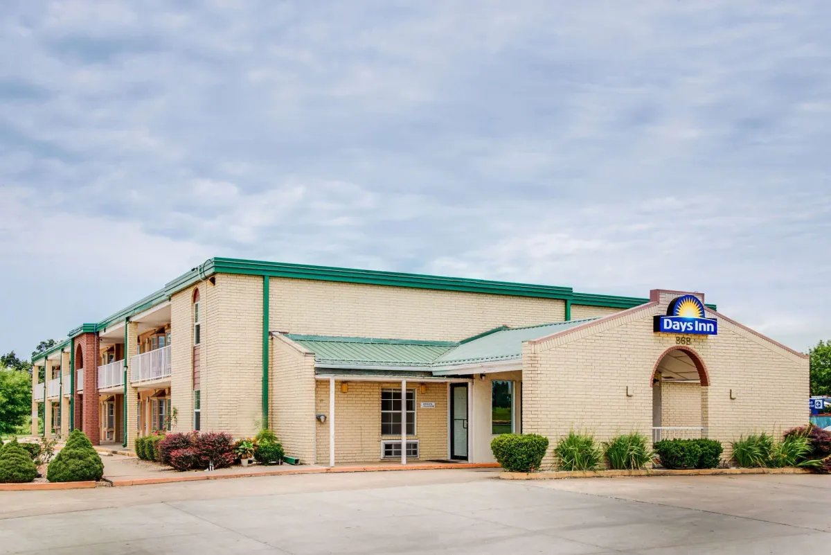 Image of Days Inn by Wyndham Monett