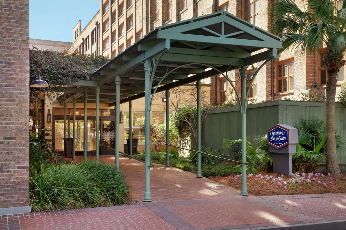 Image of Hampton Inn & Suites New Orleans Convention Center