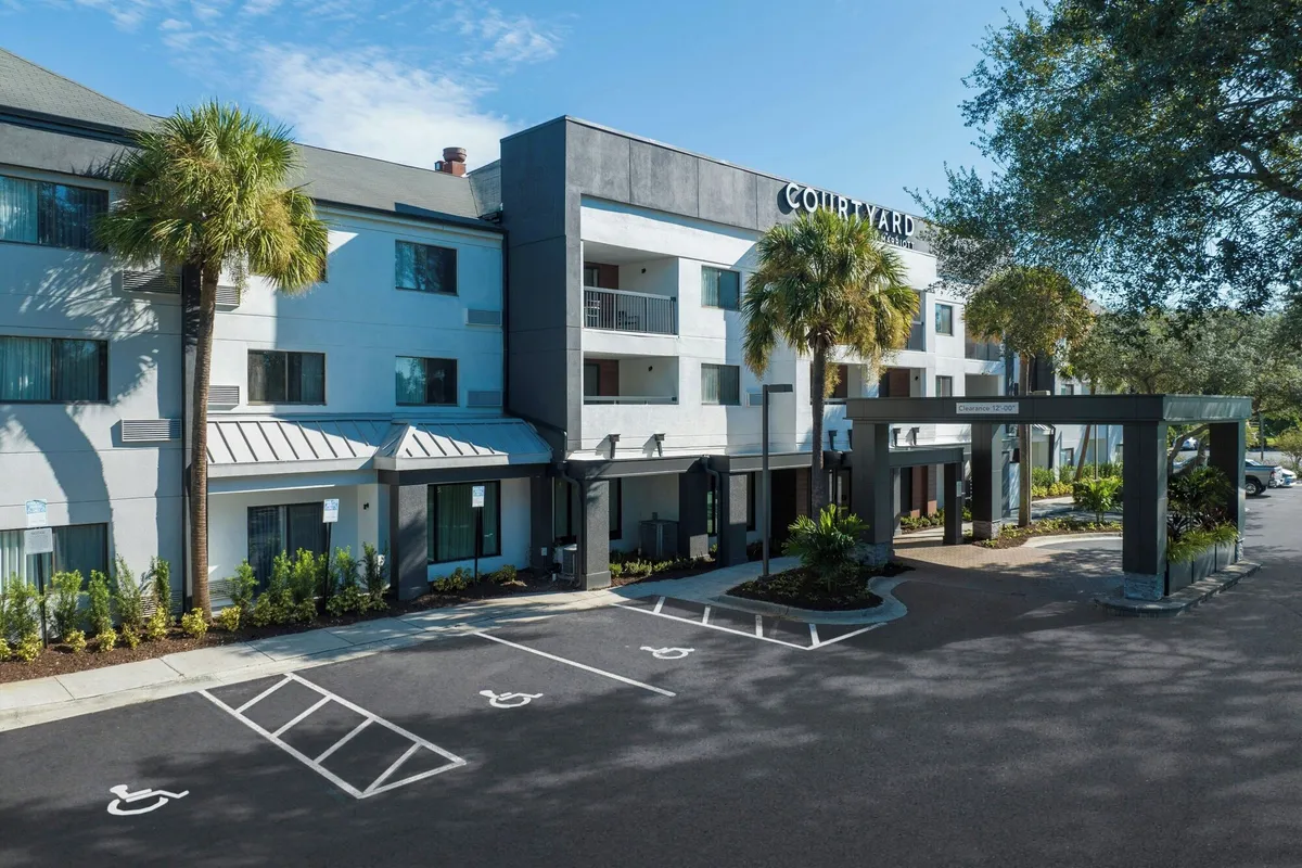Image of Courtyard Tampa North / I-75 Fletcher
