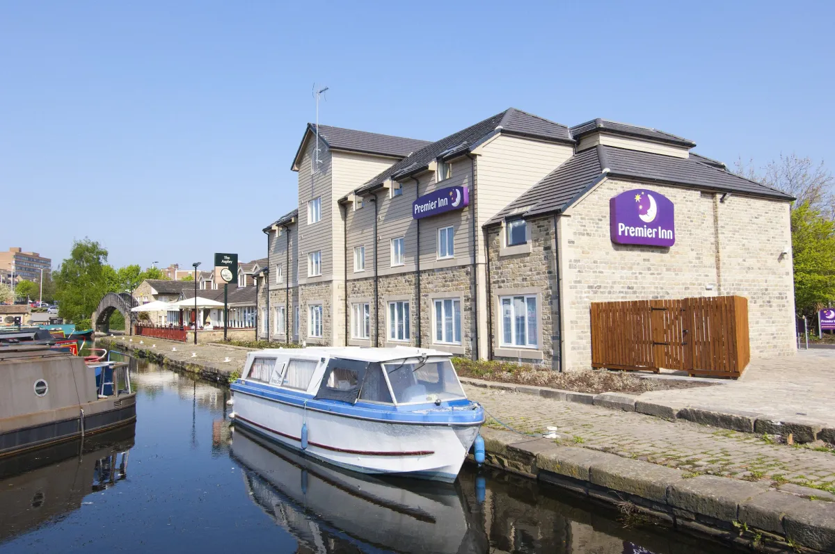 Image of Premier Inn Huddersfield Central
