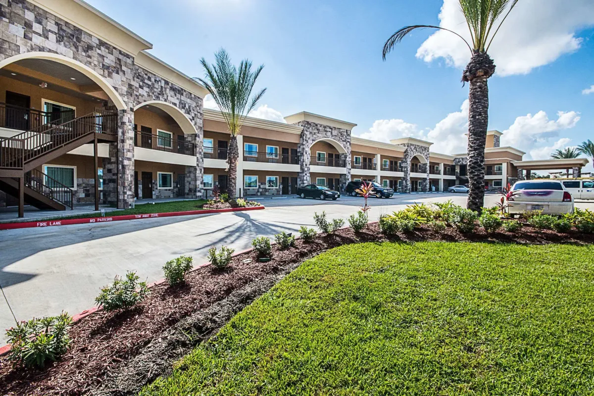 Image of Econo Lodge Inn & Suites Houston NW-Cy-Fair