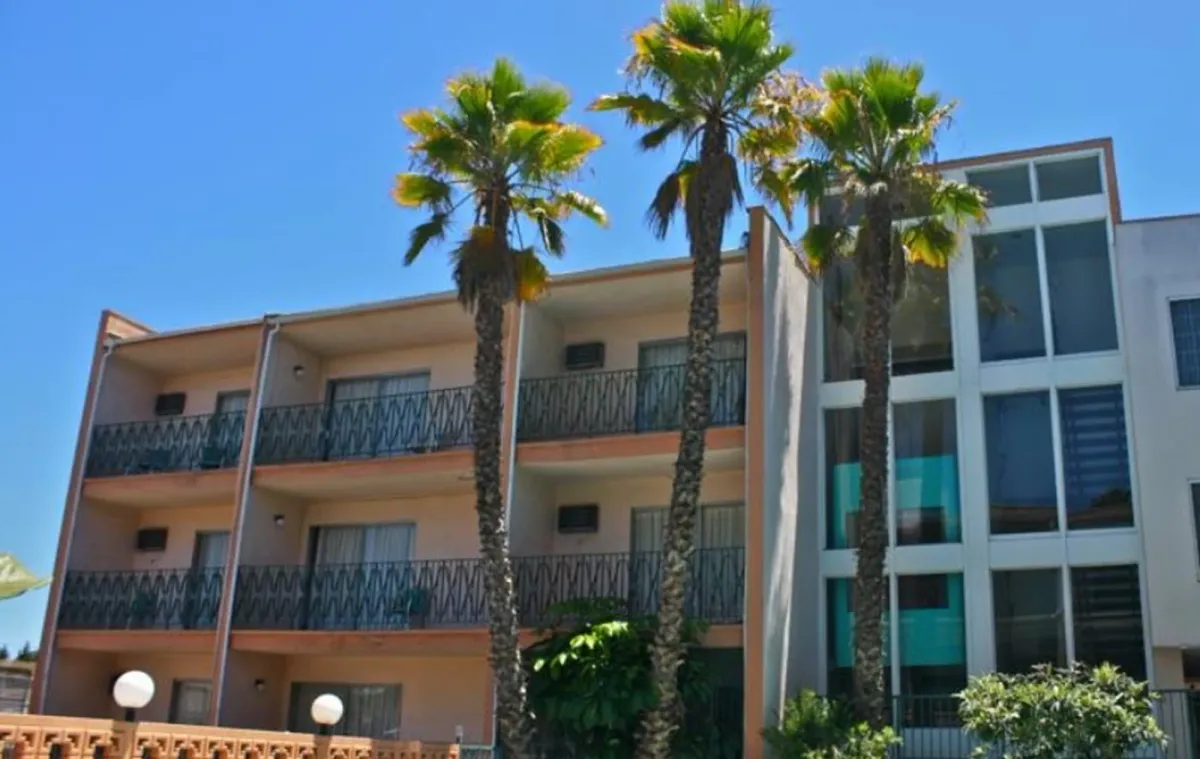 Image of Royal Century Hotel at LAX