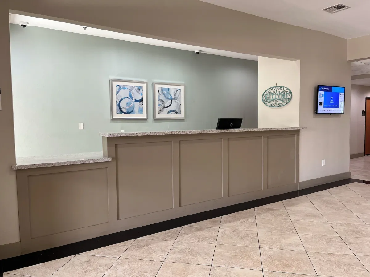 Image of Best Western Inn & Suites Cleveland