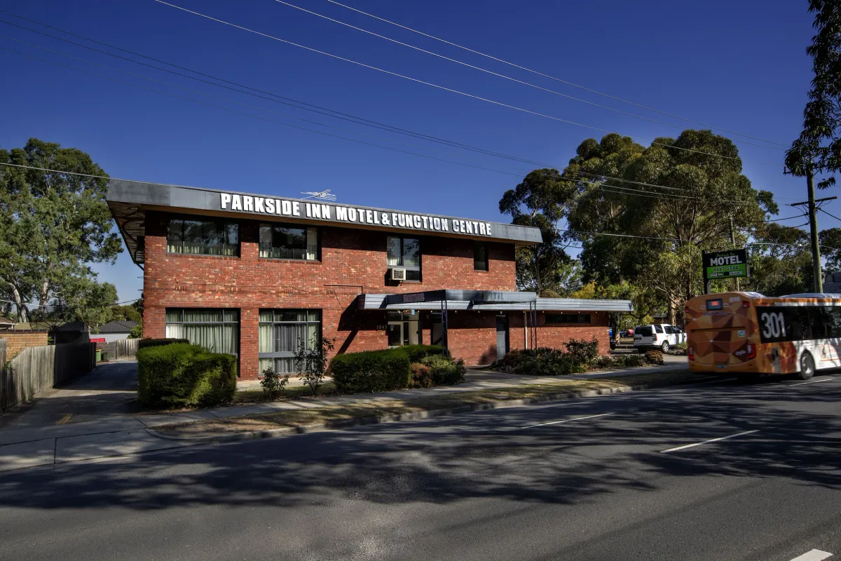 Image of Parkside Inn Motel