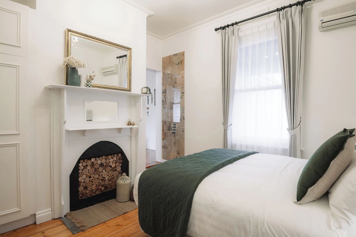 Image of Benambra Queenscliff - Lonsdale Suite