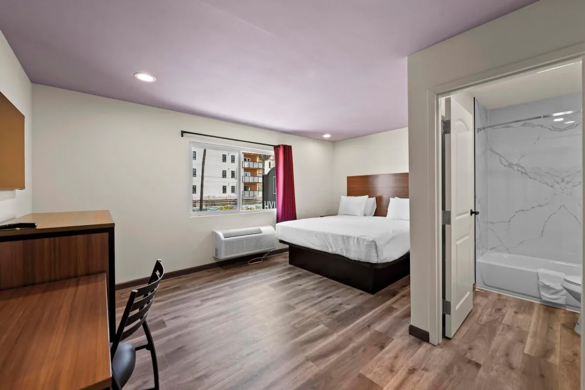 Image of Hyland Inn Long Beach