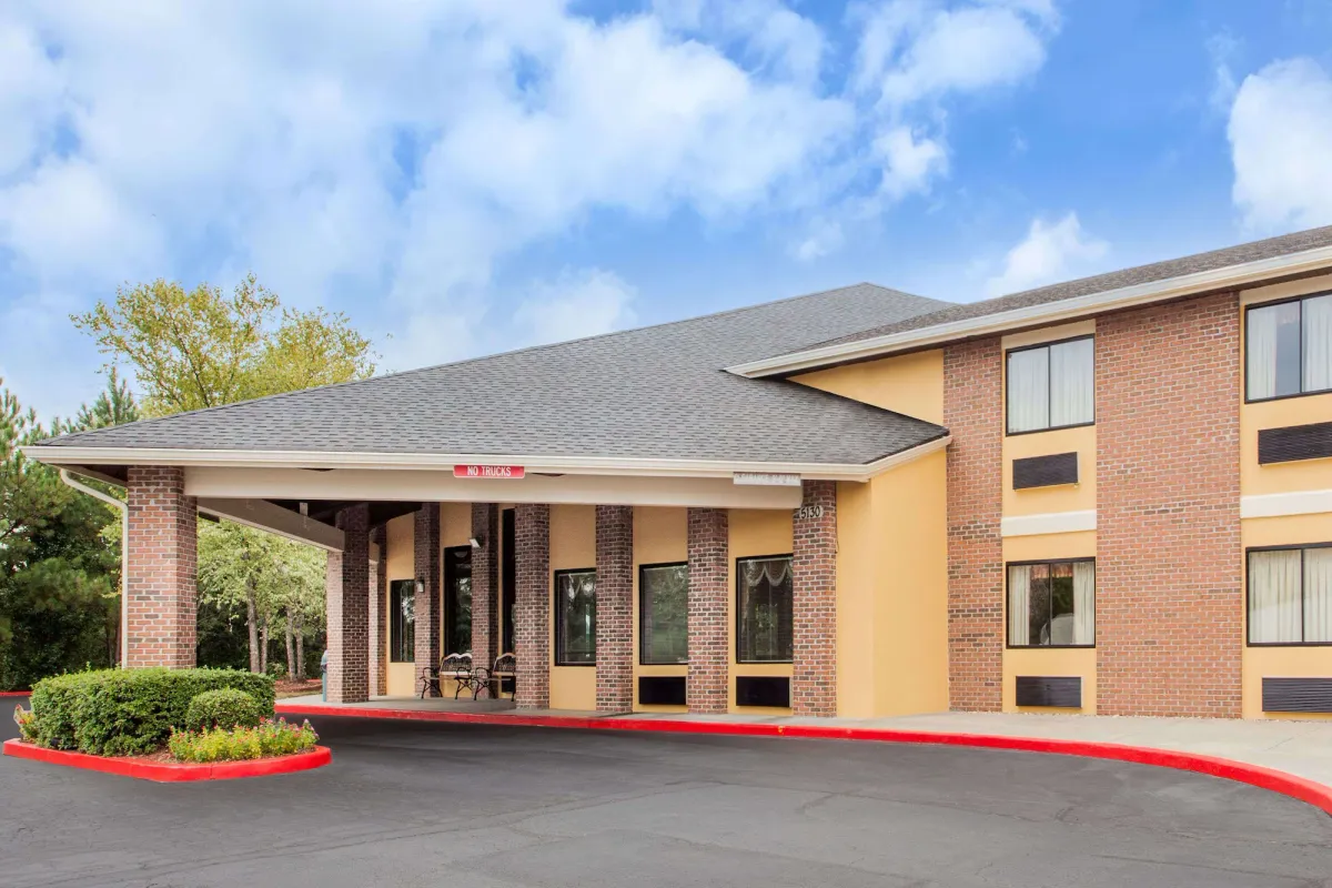 Image of Baymont by Wyndham Smyrna