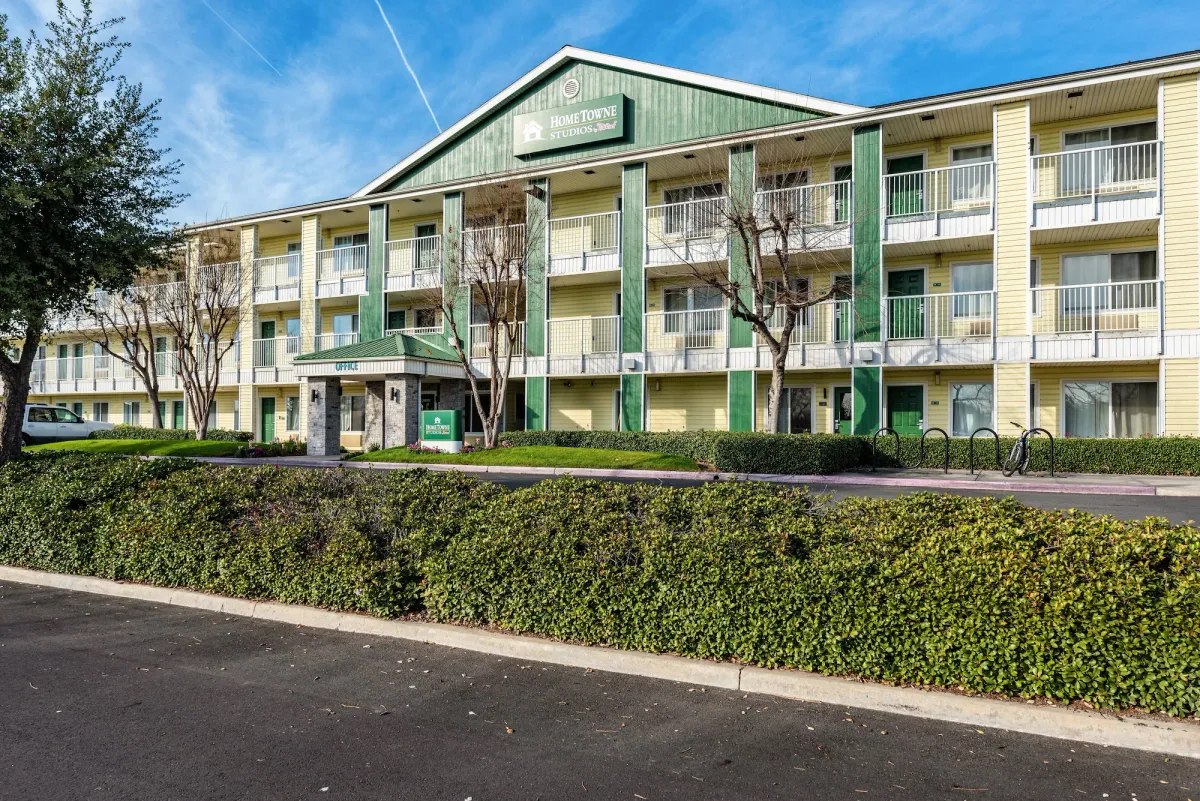 Image of HomeTowne Studios by Red Roof Fresno - West