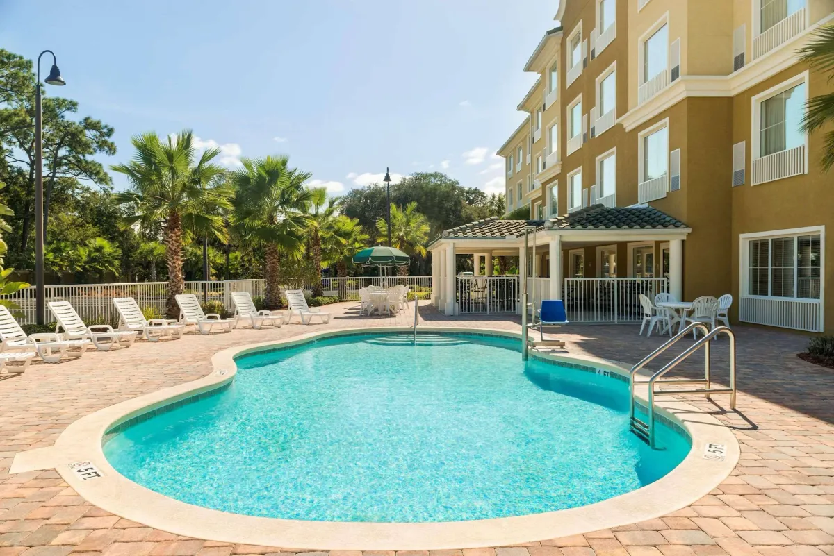Image of Country Inn & Suites by Radisson, Port Orange-Daytona, FL