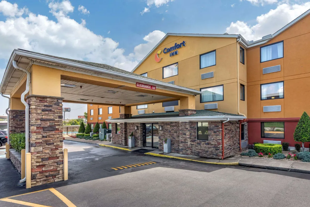 Image of Comfort Inn Nashville West