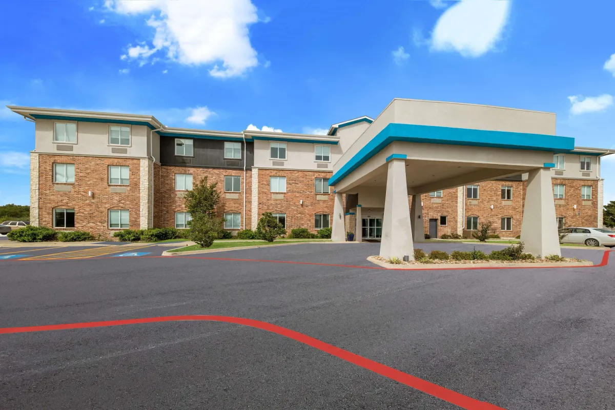 Image of Best Western Bowie Inn & Suites