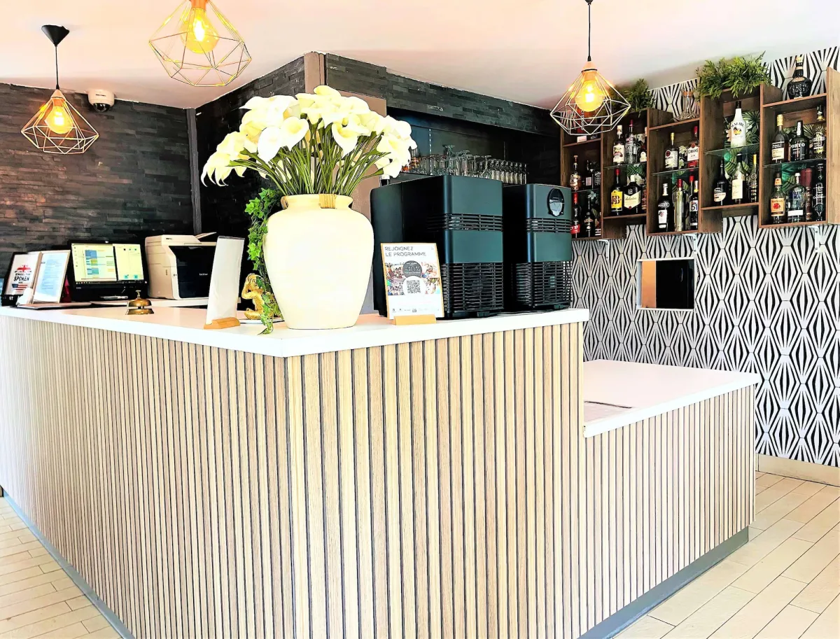 Image of Hôtel Restaurant Kyriad de Péronne