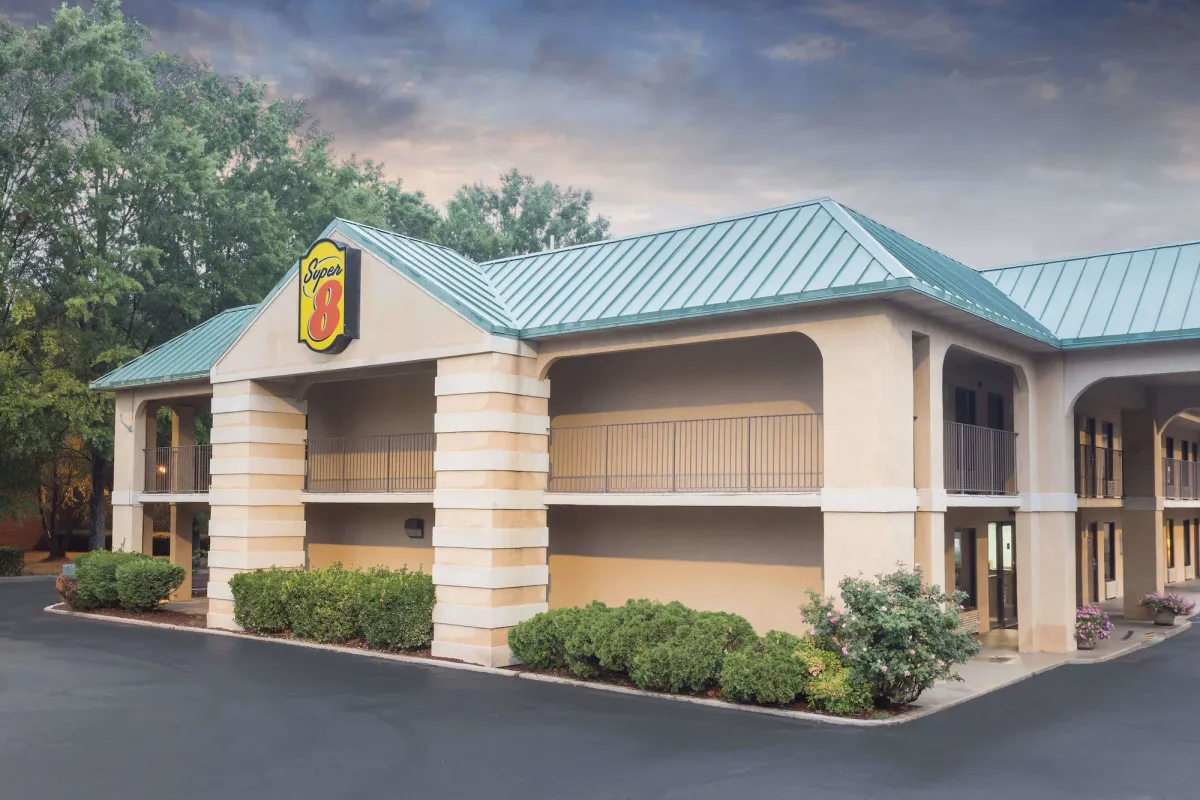 Image of Super 8 by Wyndham Decatur/Lithonia/Atl Area