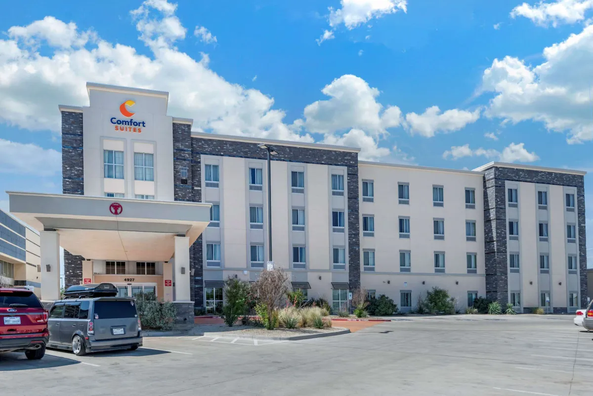 Image of Comfort Suites - University