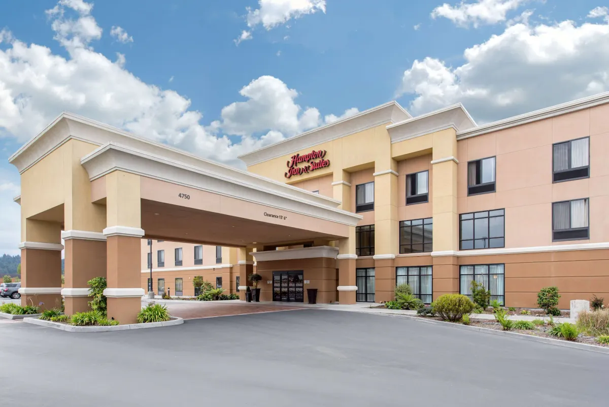 Image of Hampton Inn & Suites Arcata