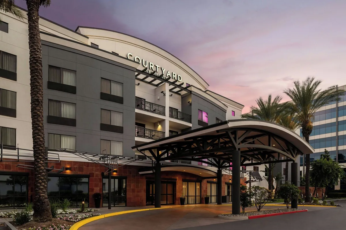 Image of Courtyard Los Angeles Burbank Airport