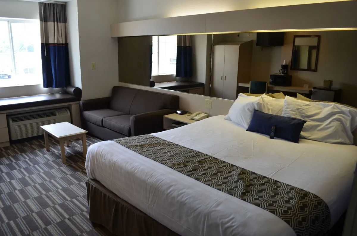 Image of Stay Express inn and Suites Atlanta Union City