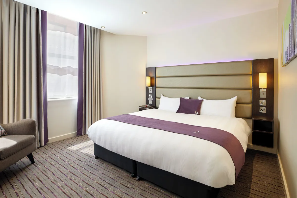 Image of Premier Inn Milton Keynes - Willen Lake