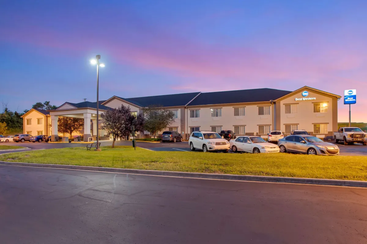 Image of Best Western Lawrenceburg Inn