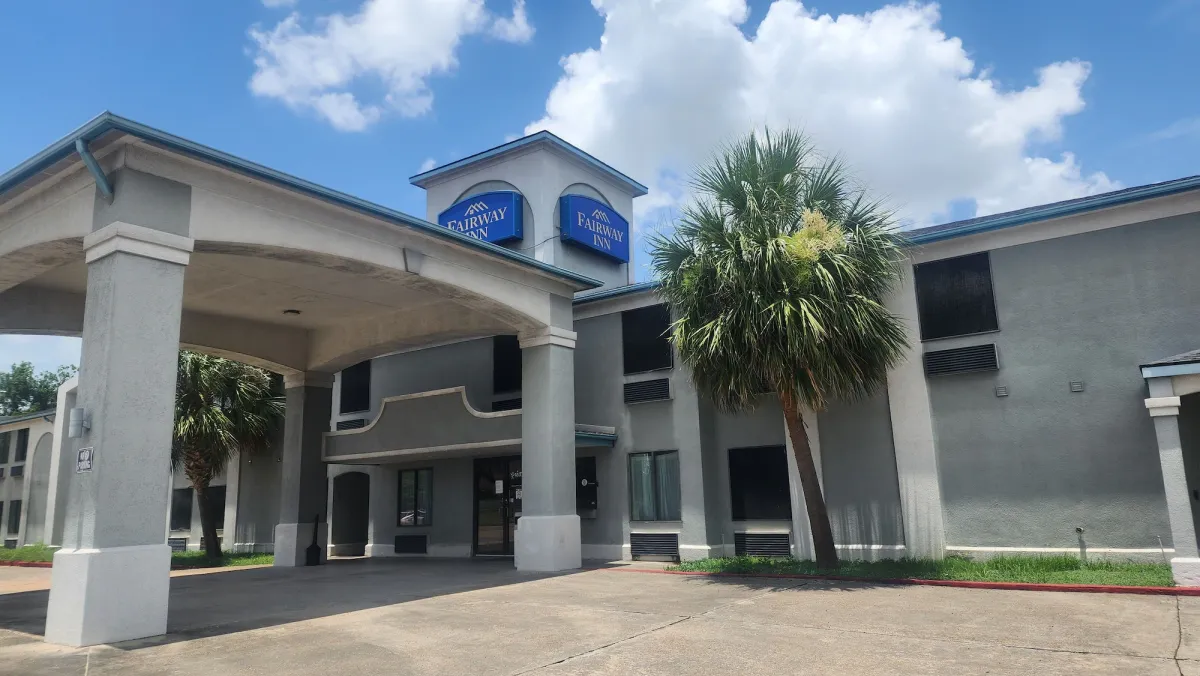 Image of Capital O Fairway Inn - Baytown La Porte TX
