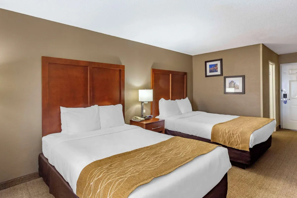 Image of Comfort Inn Gurnee near Six Flags