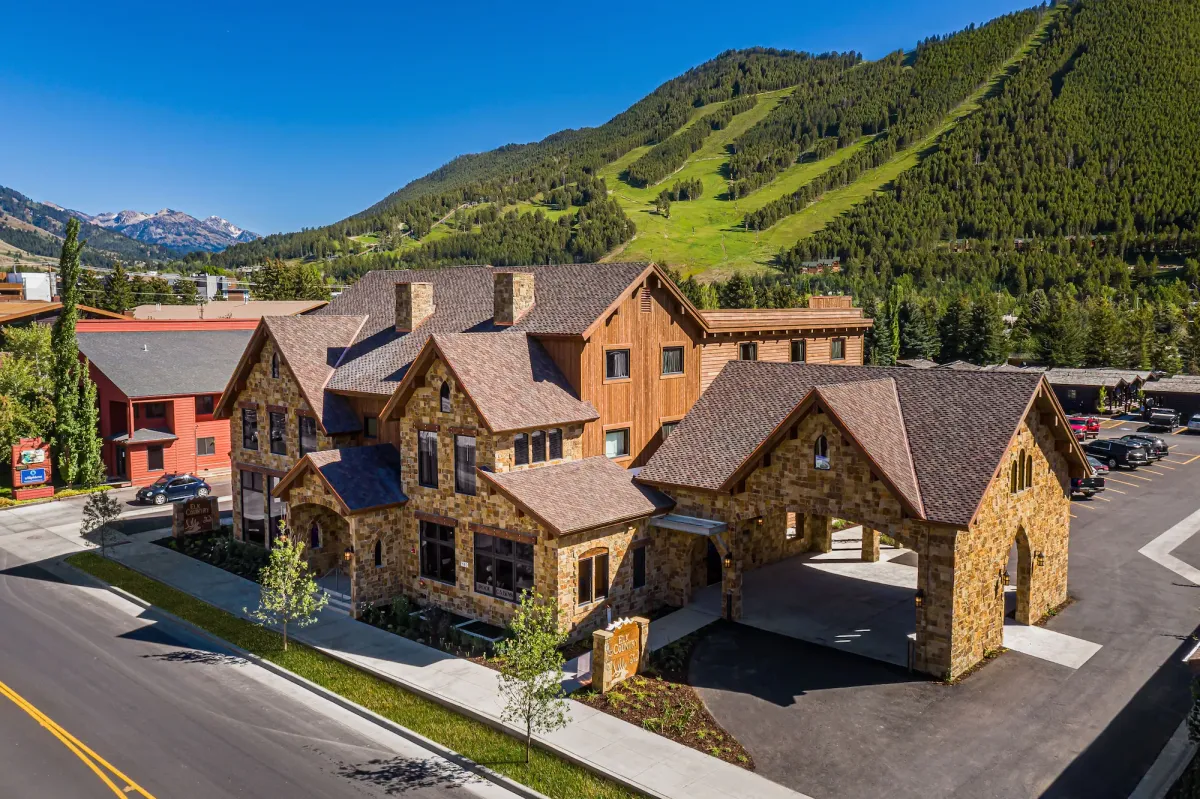 Image of Elk Country Inn
